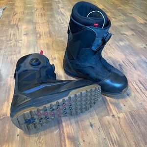 Vans Verse Snowboard boots size 11.5